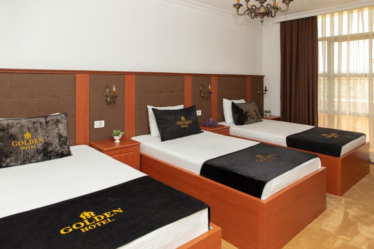 Golden Hotel Pristina Esterno foto