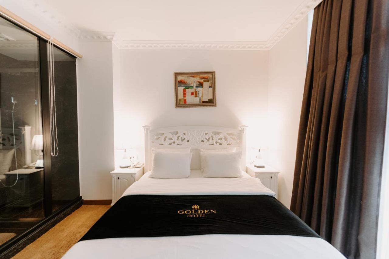 Golden Hotel Pristina Esterno foto