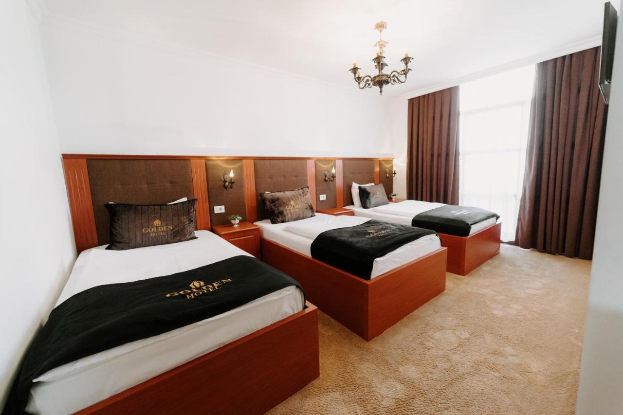 Golden Hotel Pristina Esterno foto